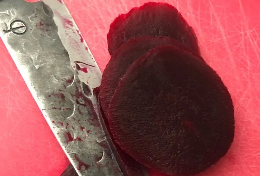 Für tropische Tage: Frischer Rote-Bete-Salat mit Wassermelone Bild 4 - KLAUWE BBQ