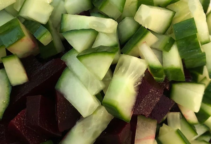 Für tropische Tage: Frischer Rote-Bete-Salat mit Wassermelone Bild 10 - KLAUWE BBQ