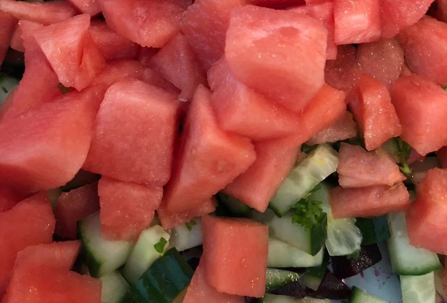 Für tropische Tage: Frischer Rote-Bete-Salat mit Wassermelone Bild 20 - KLAUWE BBQ