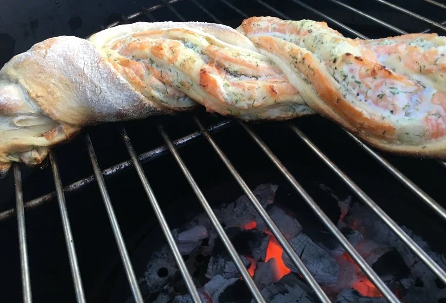 Die Lachs-Flechtrolle – Verdammt lecker! Bild 10 - KLAUWE BBQ