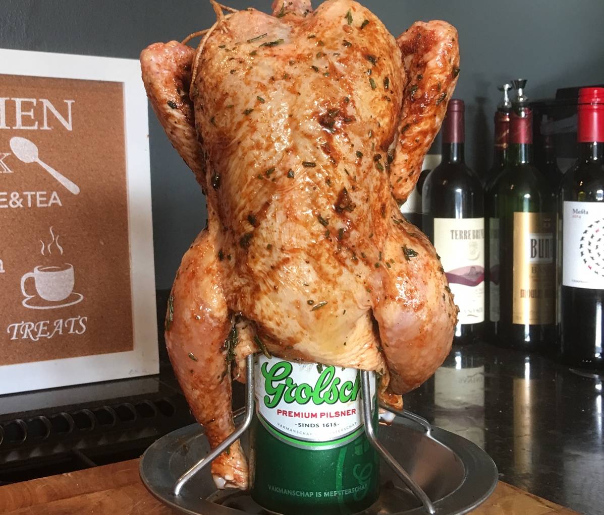 Beer Can Chicken (H&auml;hnchen auf der Bierdose) Bild 2 - KLAUWE BBQ