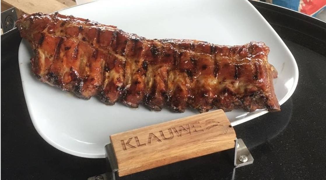 Zarte, saftige Spareribs auf der KLAUWE Bild 2 - KLAUWE BBQ